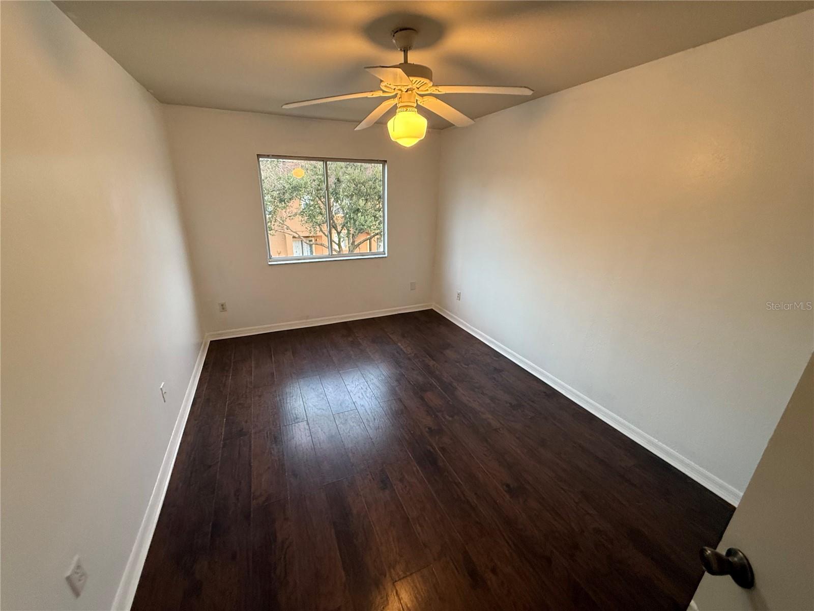 Image 6 of 18 For 709 Orchid Drive
