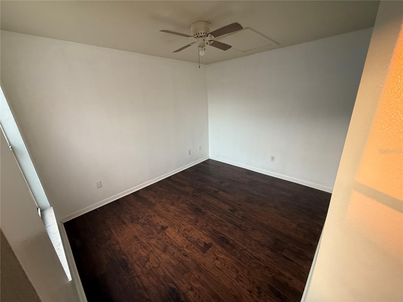 Image 9 of 18 For 709 Orchid Drive