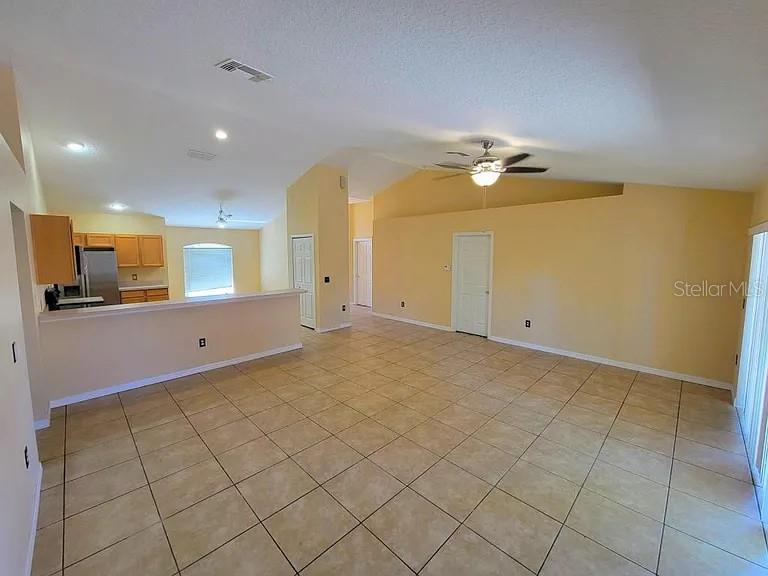 Image 4 of 6 For 705 Fisher Drive