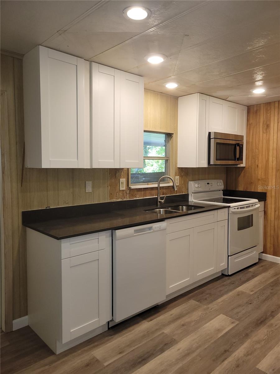 Image 3 of 4 For 1715 Indian Trail