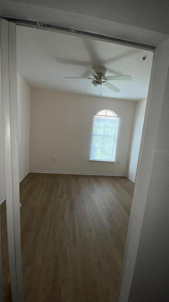 Image 16 of 18 For 6125 Metrowest Boulevard 113