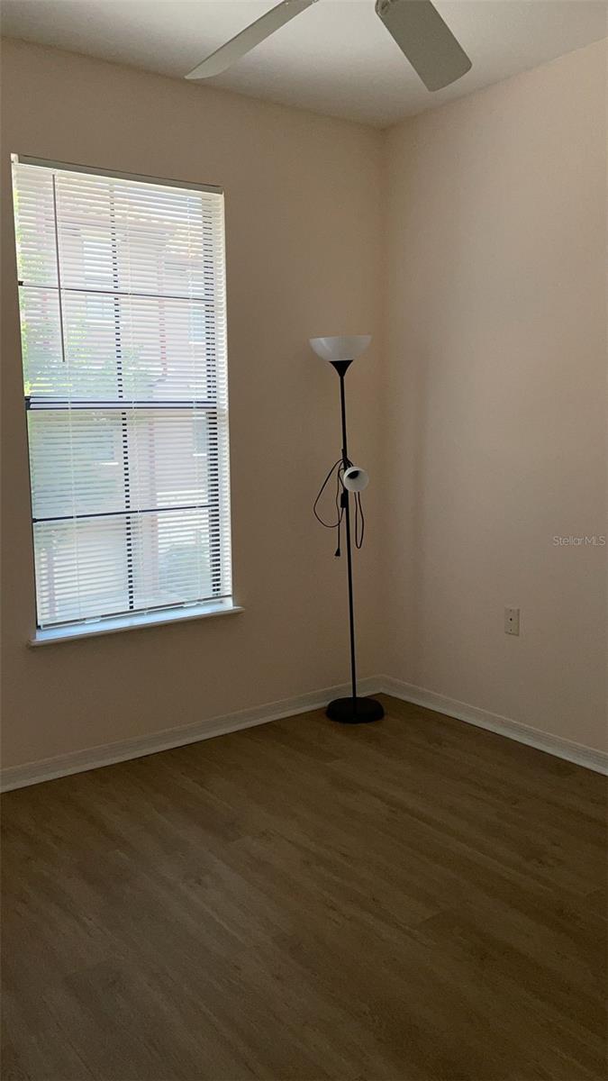 Image 8 of 18 For 6125 Metrowest Boulevard 113
