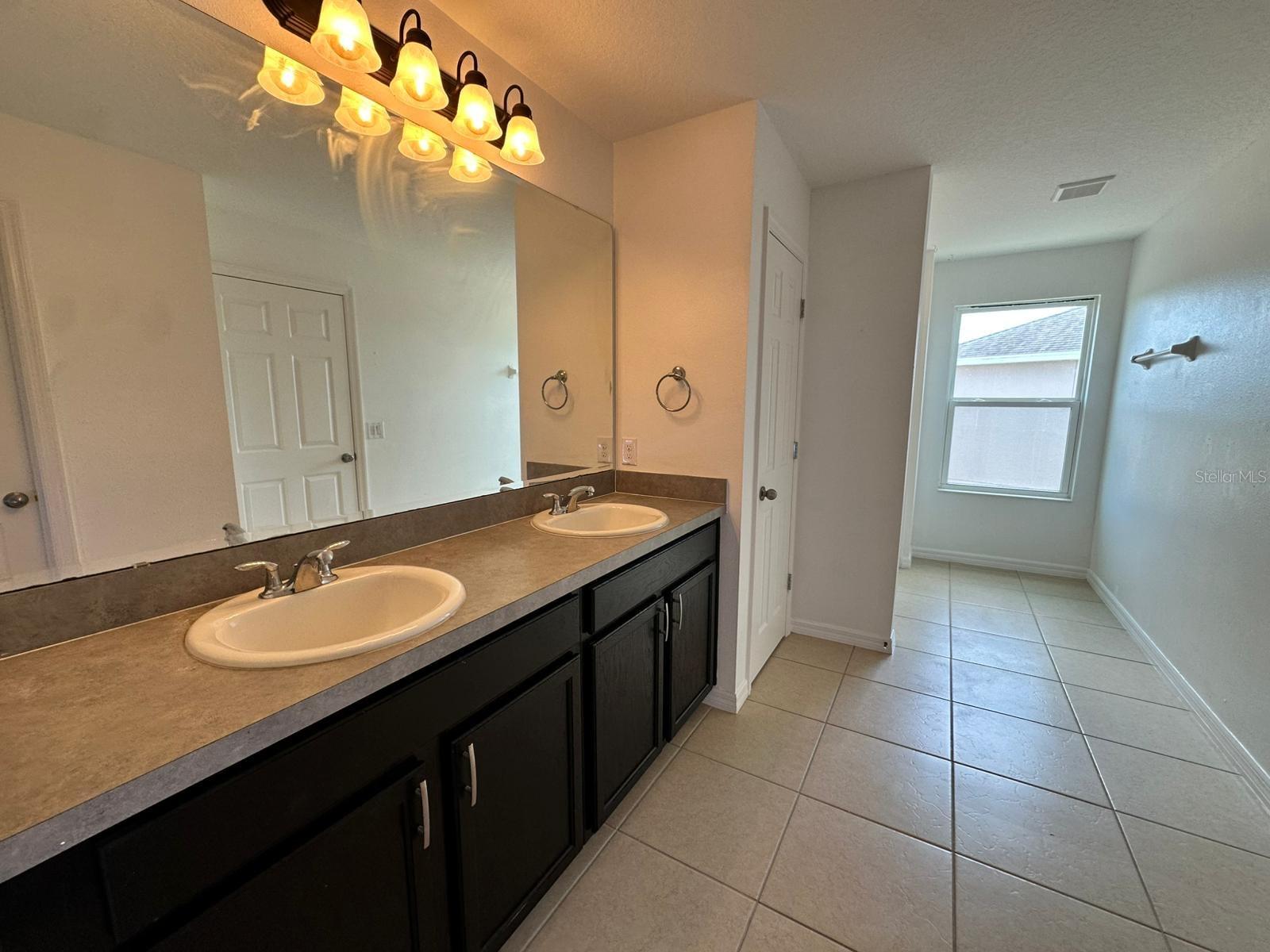 Image 43 of 60 For 4804 Marcos Circle