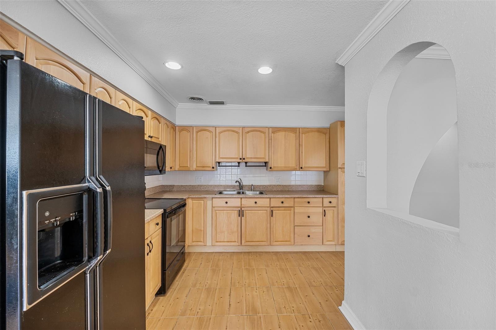 Image 13 of 46 For 4408 Prescott Street