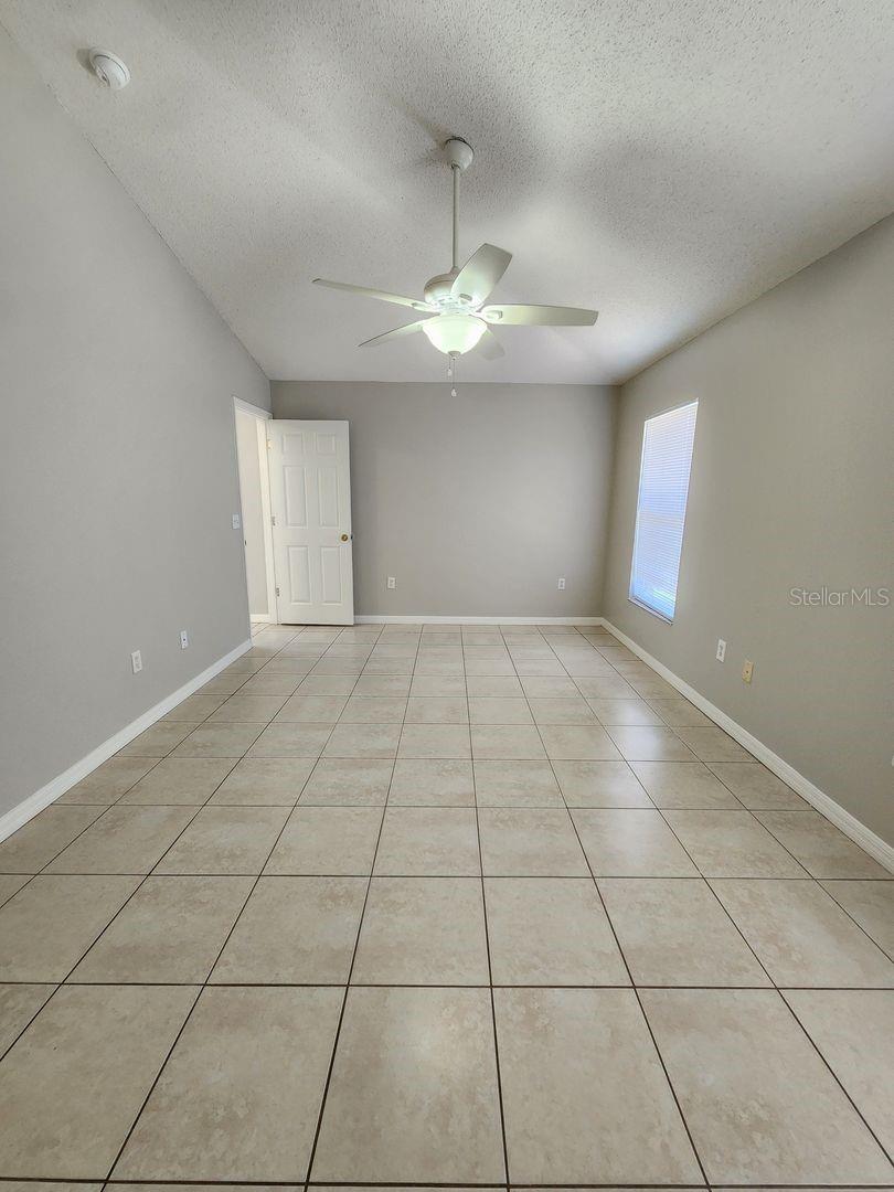 Image 24 of 32 For 1605 Redfin Drive
