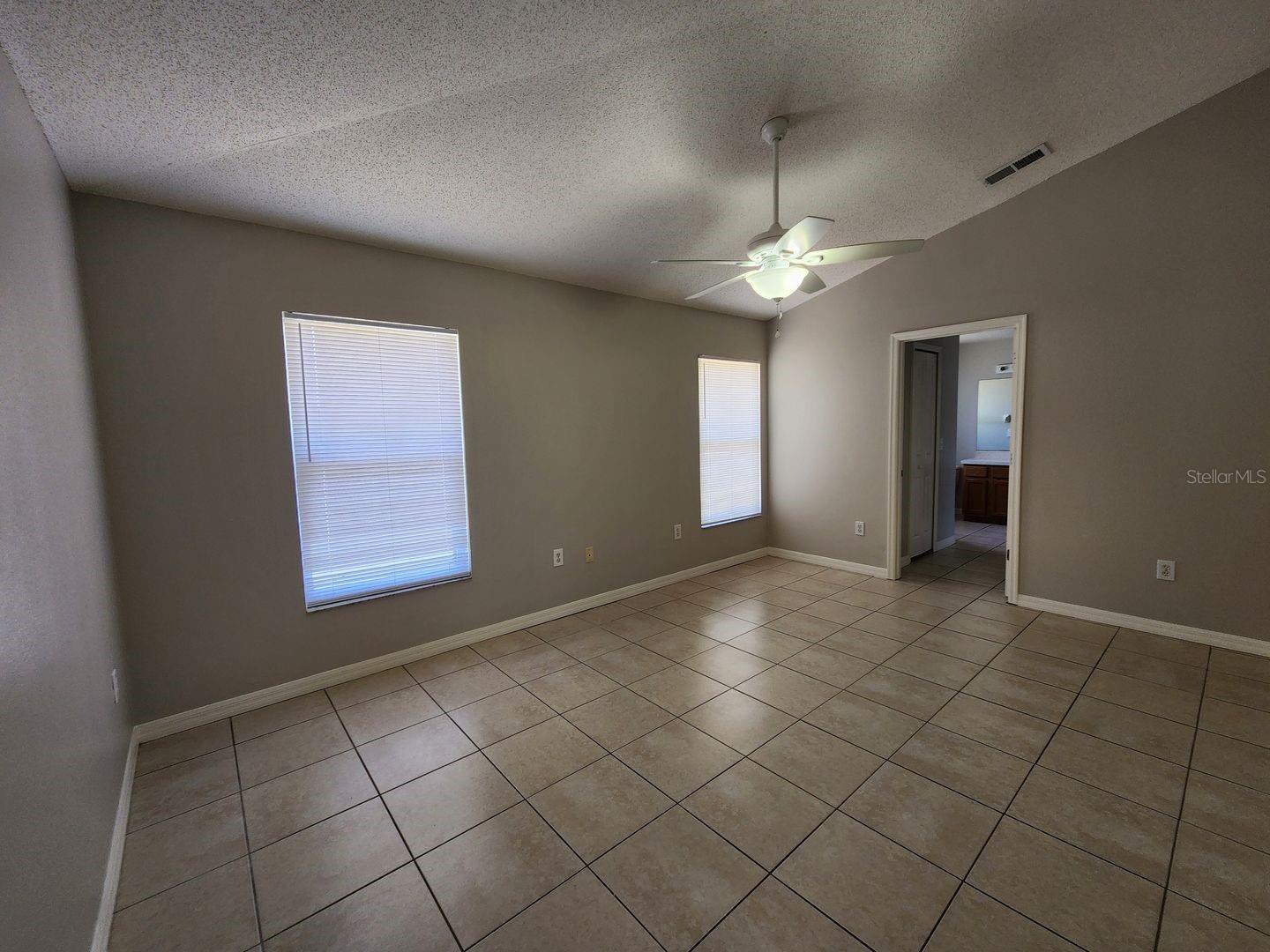 Image 29 of 32 For 1605 Redfin Drive