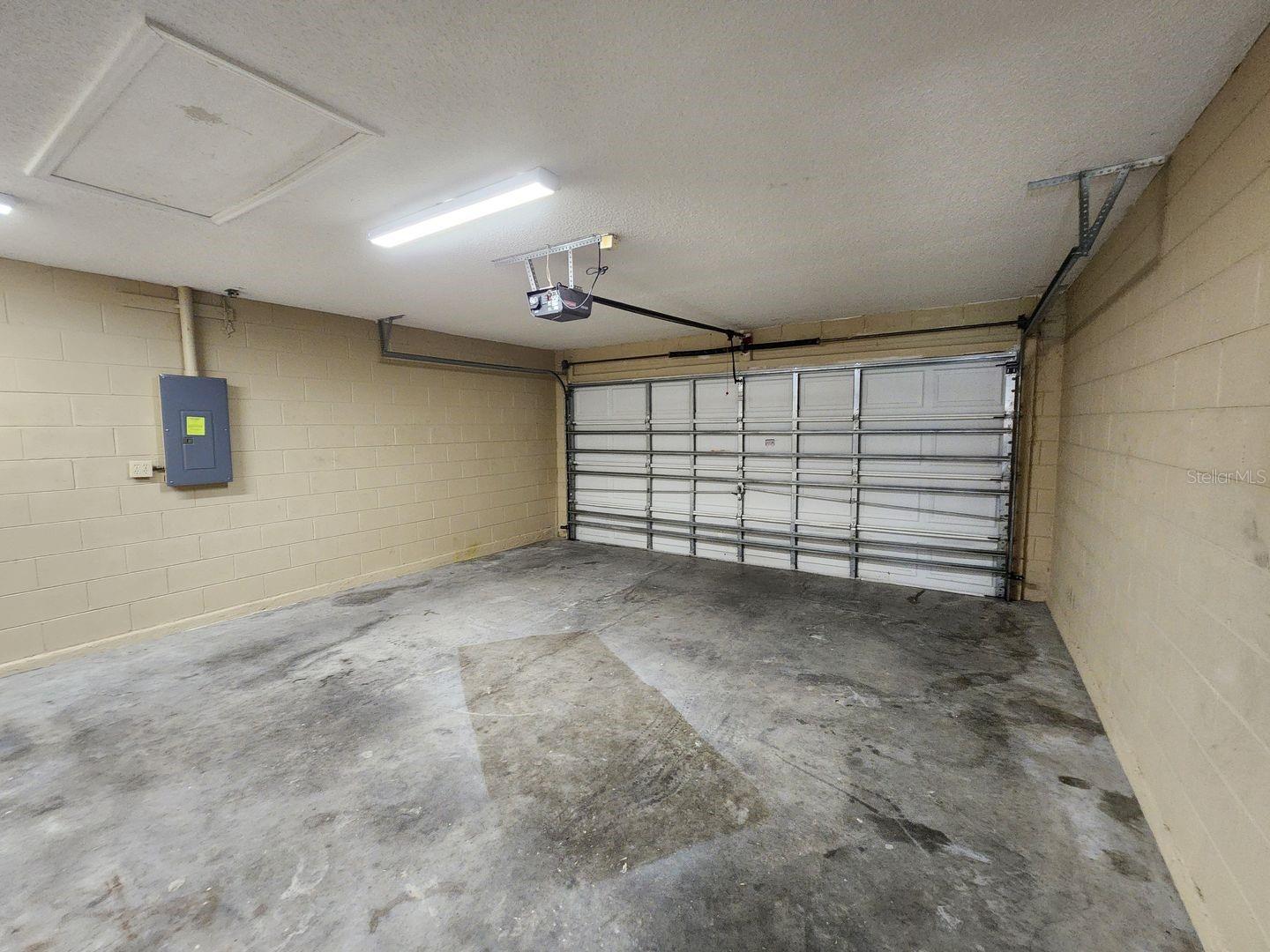 Image 30 of 32 For 1605 Redfin Drive