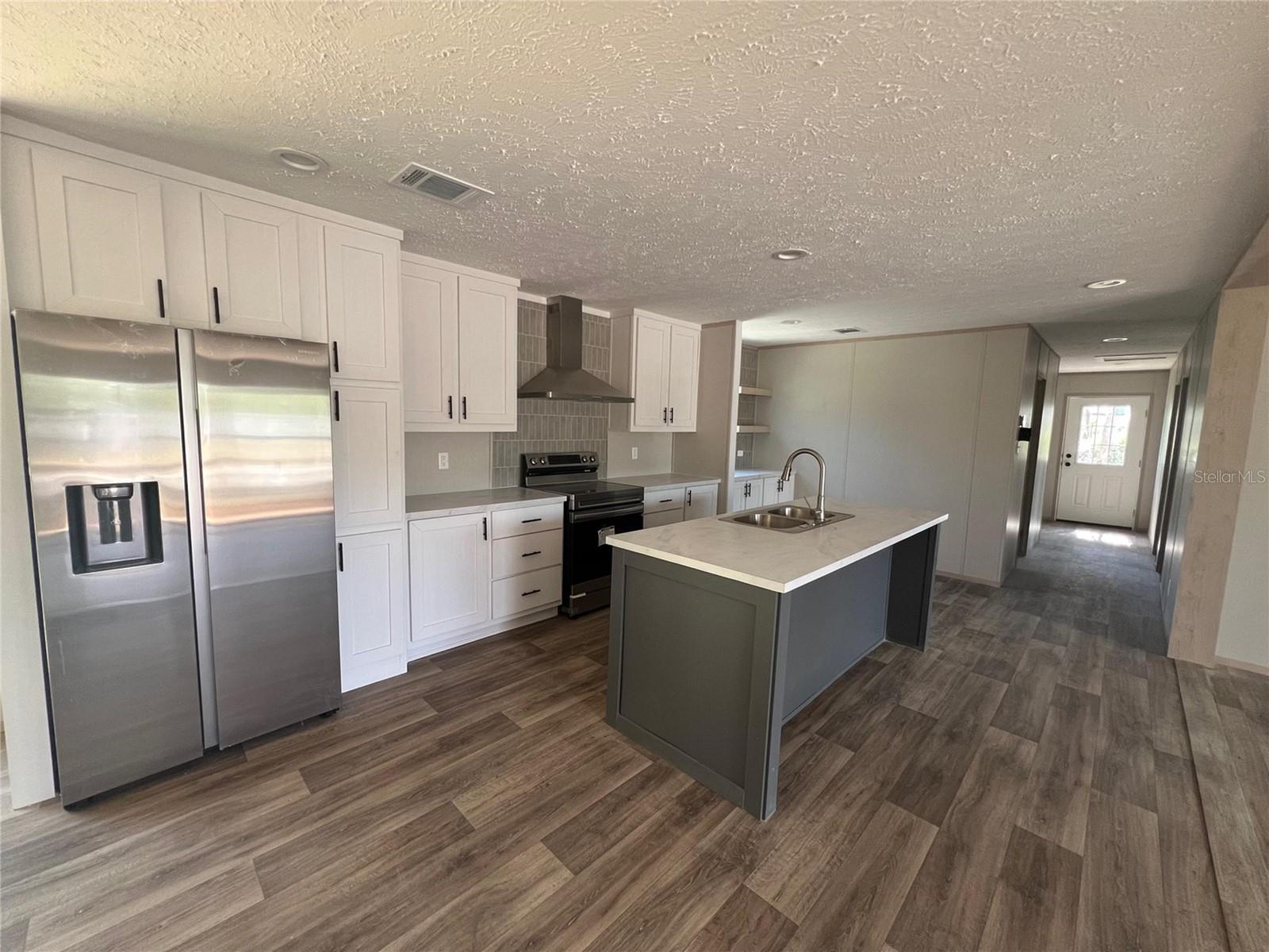 Image 4 of 8 For 3718 Shetland Drive