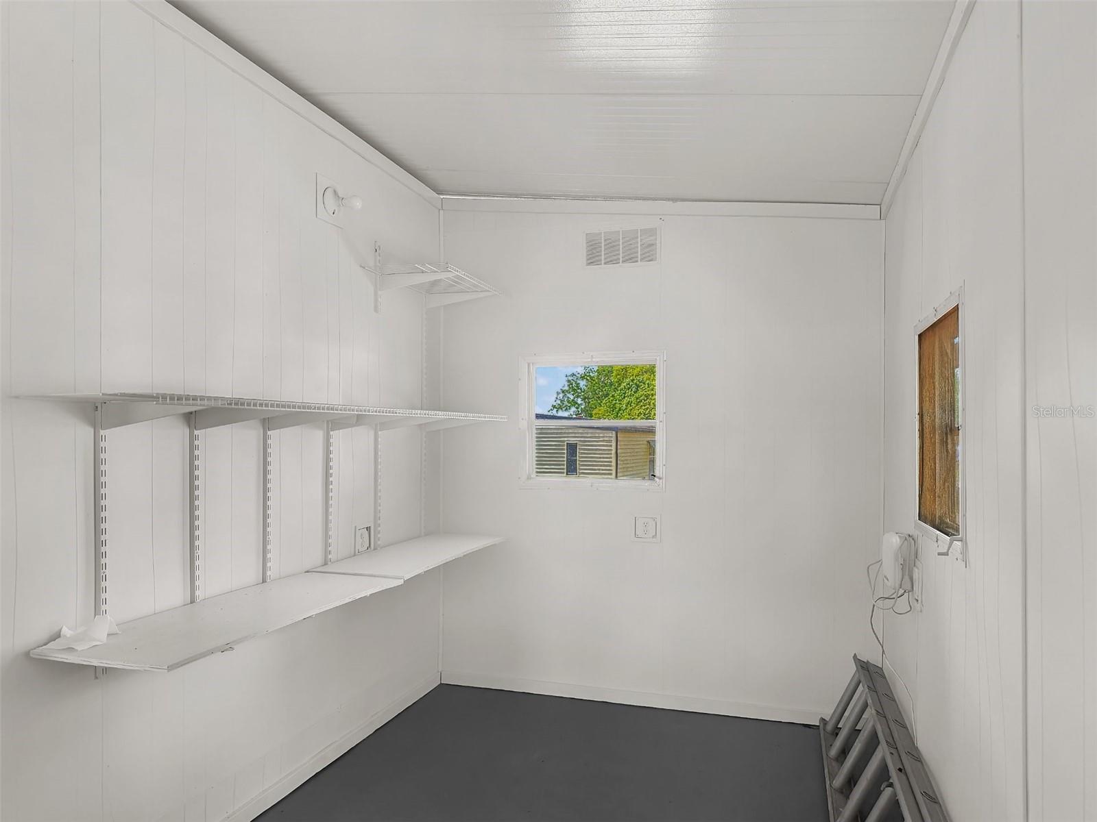 Image 38 of 42 For 3327 Citrus Circle