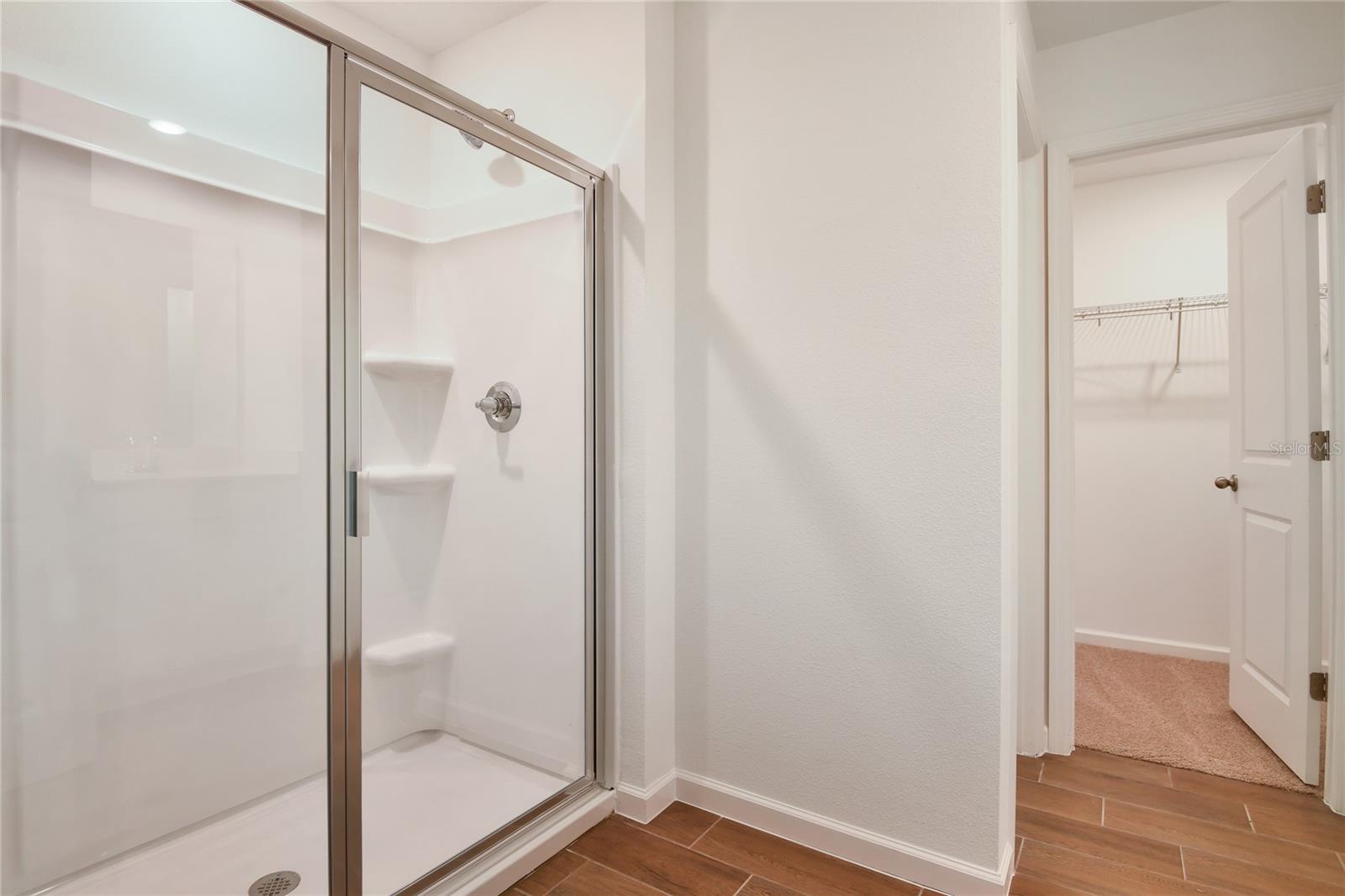 Image 10 of 20 For 738 Lake Dell Avenue