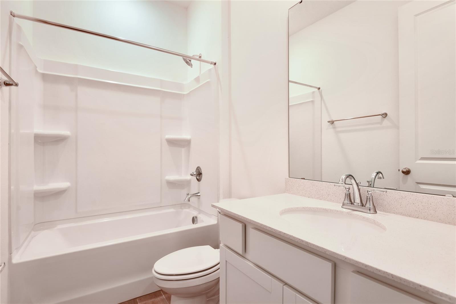 Image 13 of 20 For 738 Lake Dell Avenue