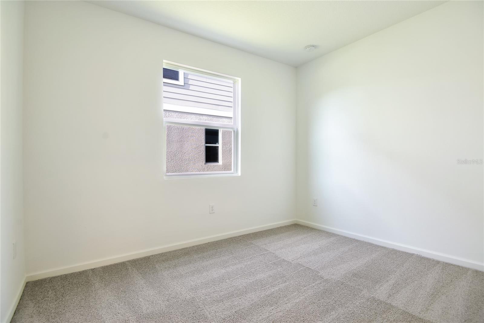 Image 14 of 20 For 738 Lake Dell Avenue