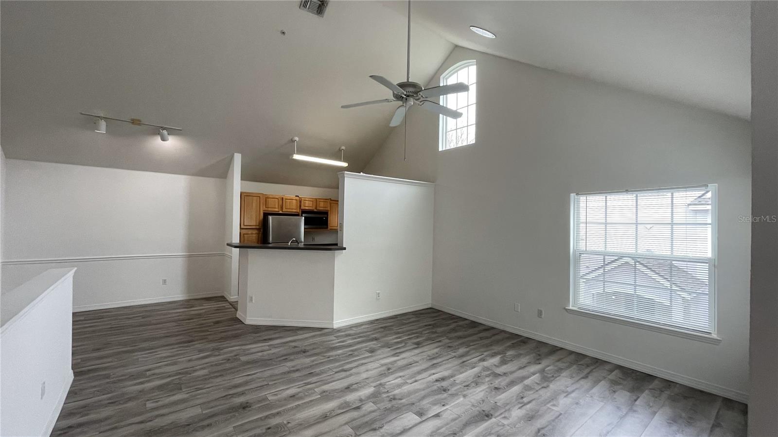 Image 12 of 34 For 3433 Soho Street 202