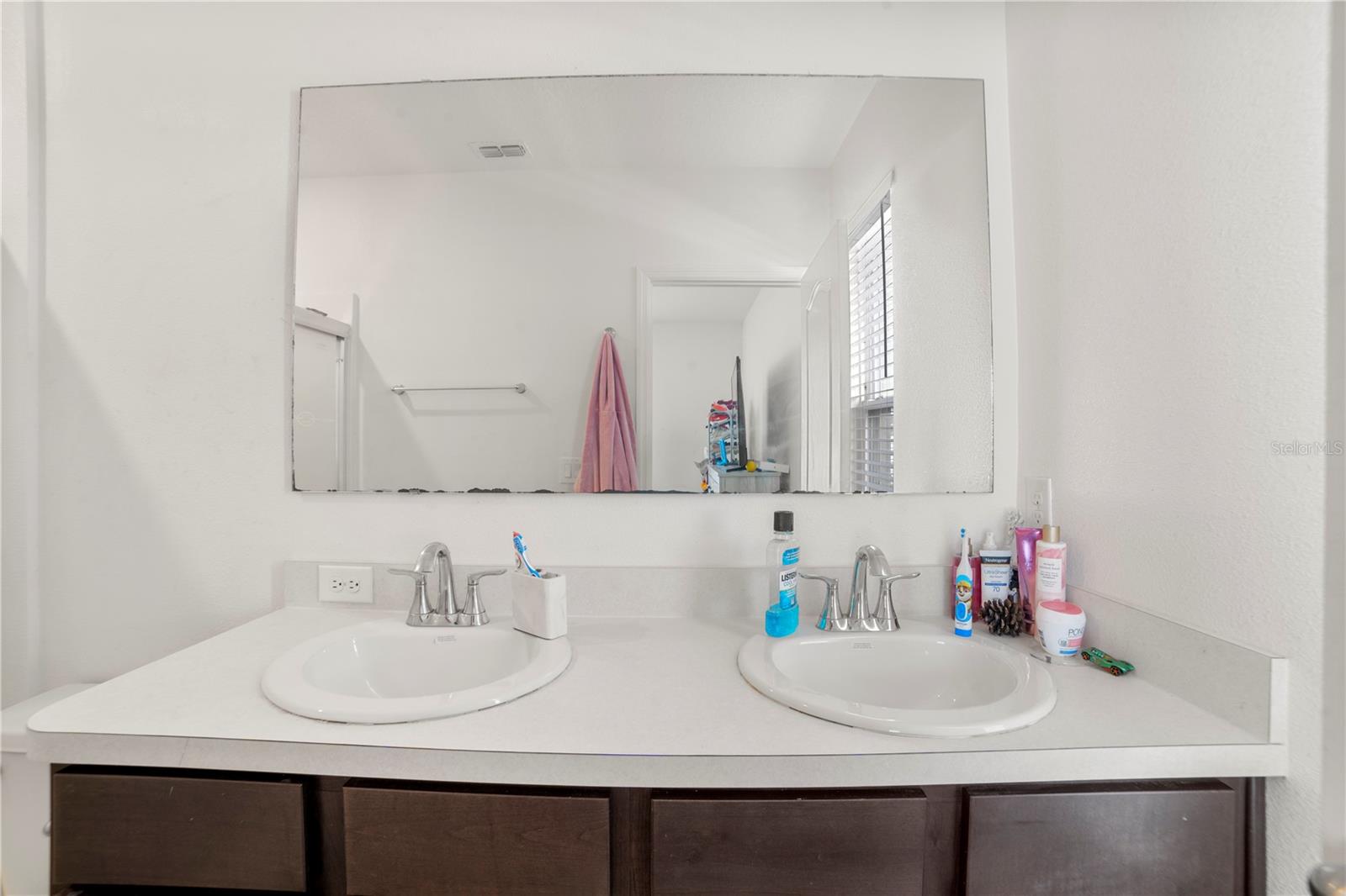 Image 15 of 27 For 817 Bocavista Court