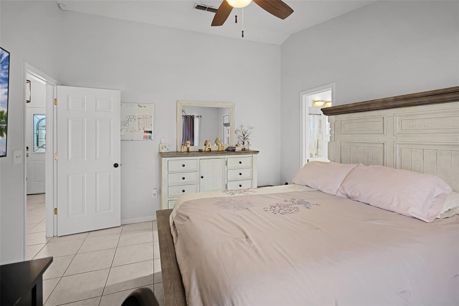 Image 24 of 66 For 2520 Jasmine Trace Drive