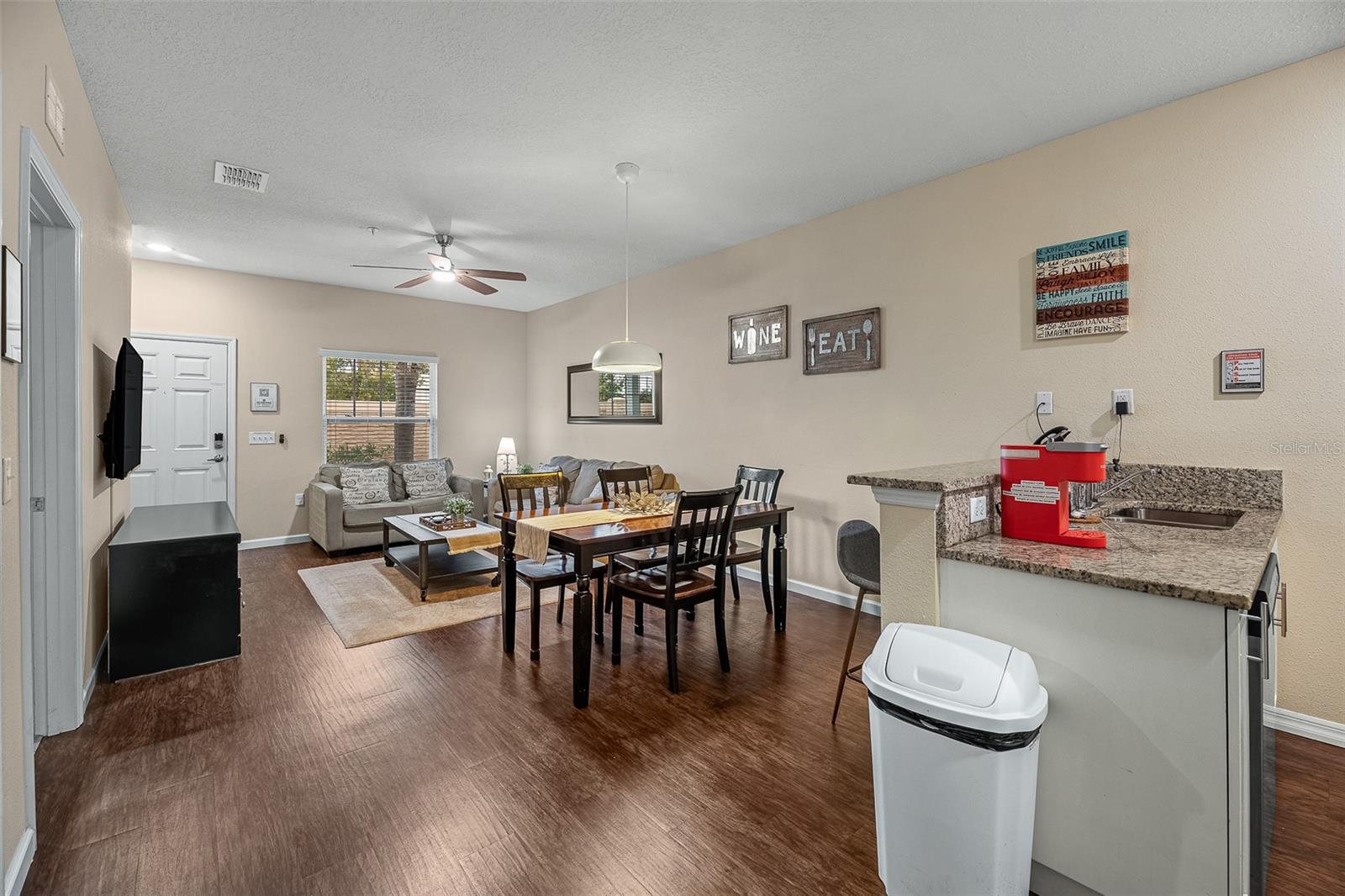 Image 13 of 30 For 8921 Shine Drive