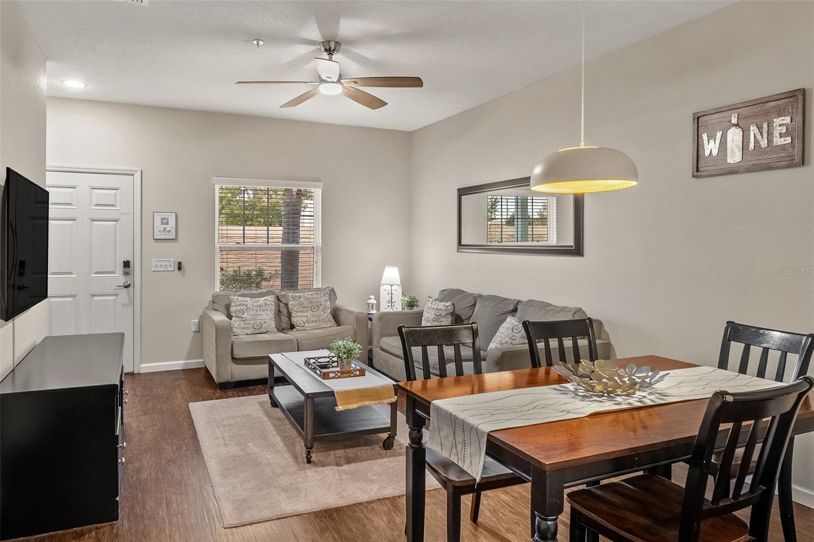 Image 15 of 30 For 8921 Shine Drive