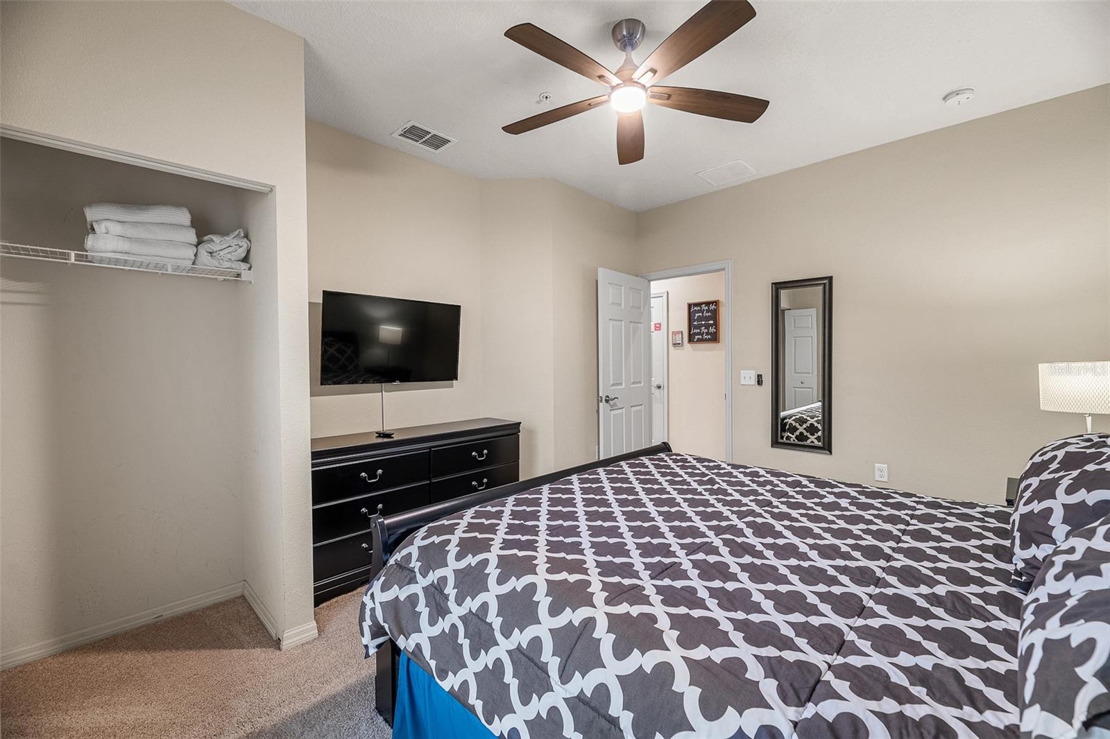 Image 30 of 30 For 8921 Shine Drive