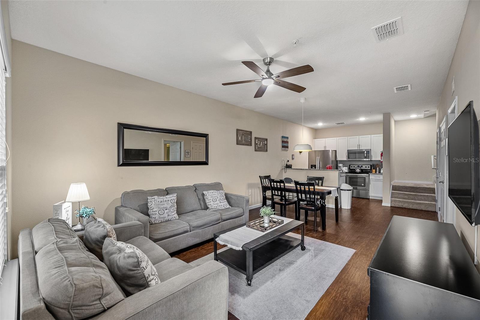 Image 8 of 30 For 8921 Shine Drive