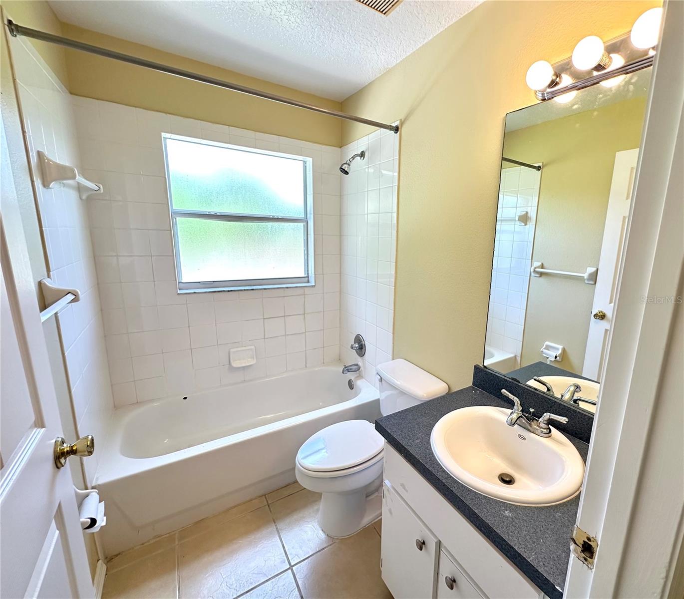 Image 17 of 25 For 10248 Cody Lane