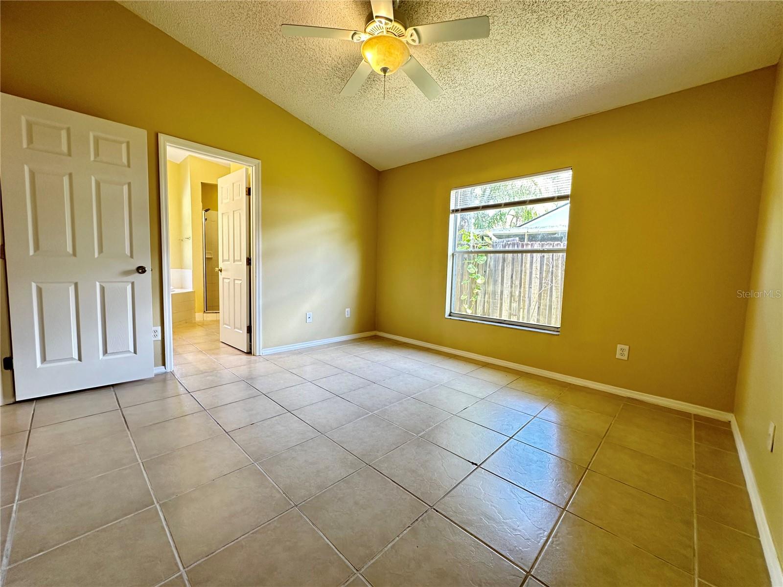 Image 21 of 25 For 10248 Cody Lane