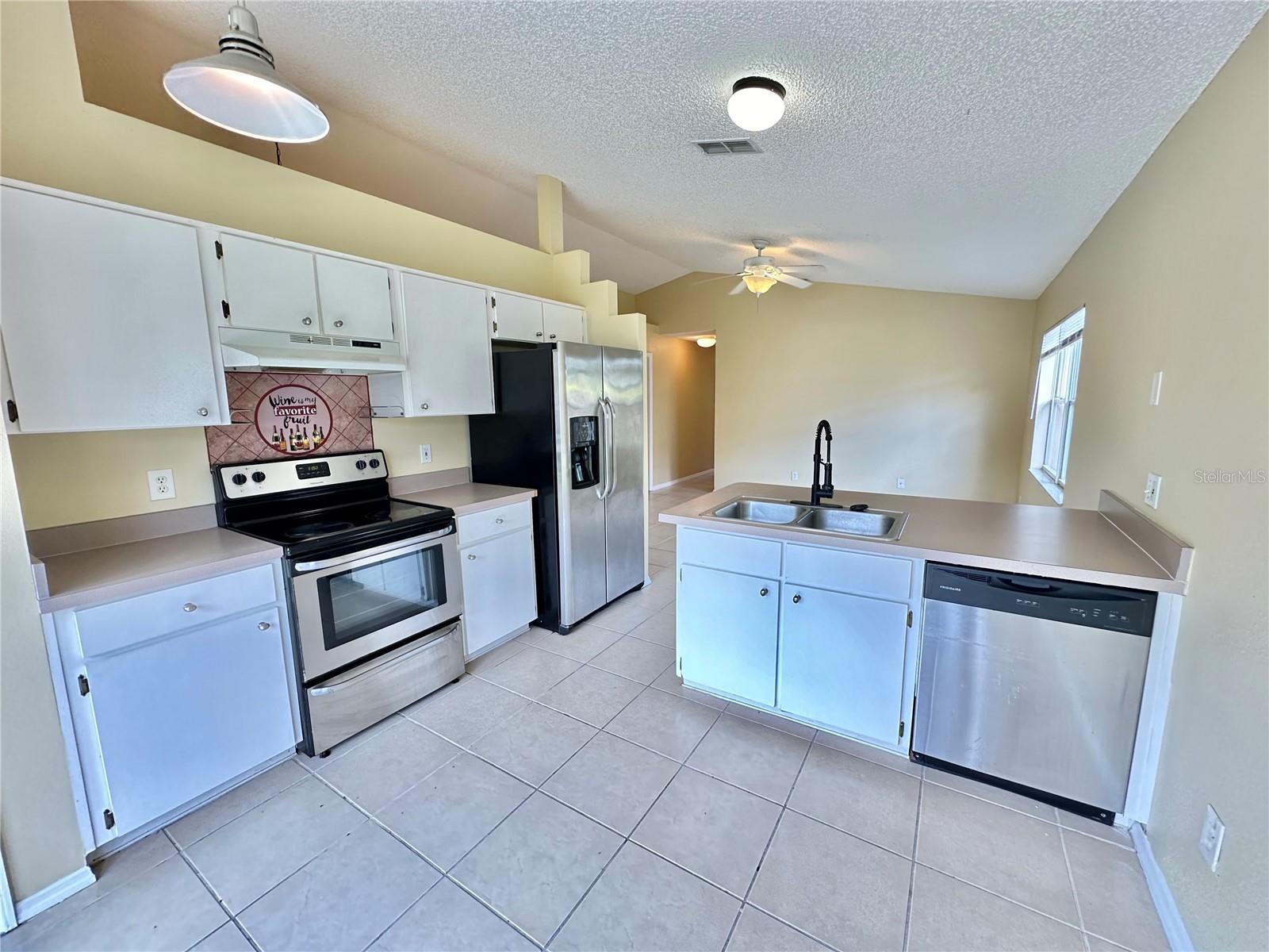 Image 9 of 25 For 10248 Cody Lane