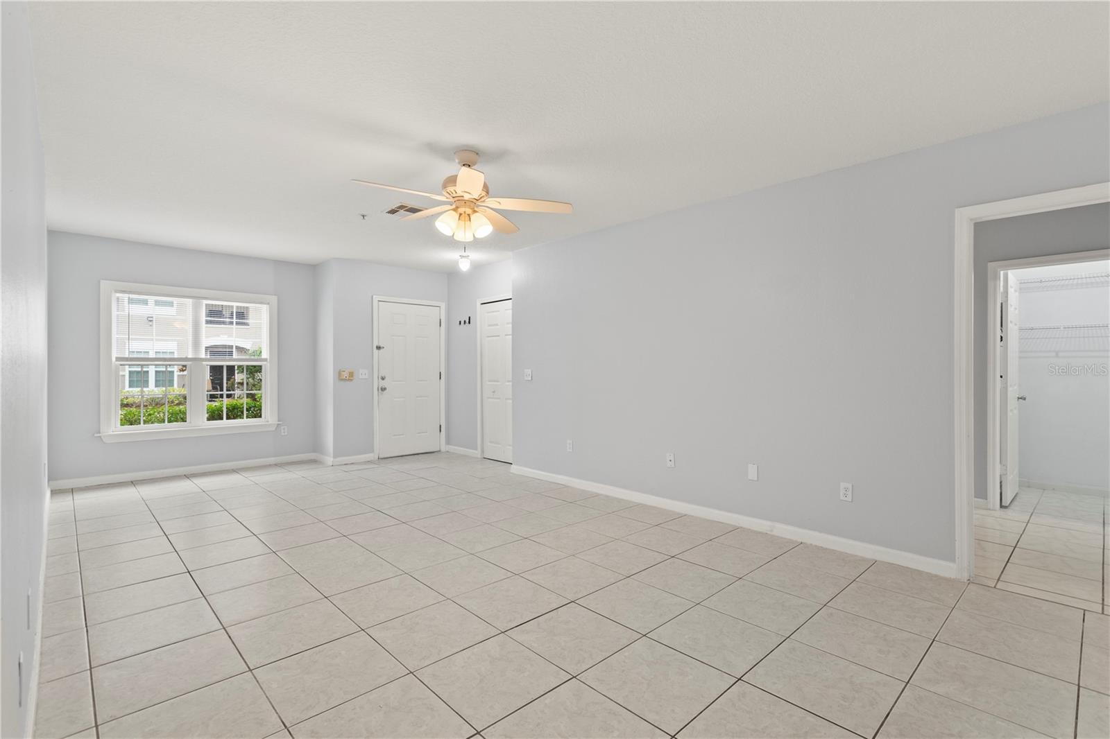 Image 18 of 35 For 6548 Swissco Drive 61