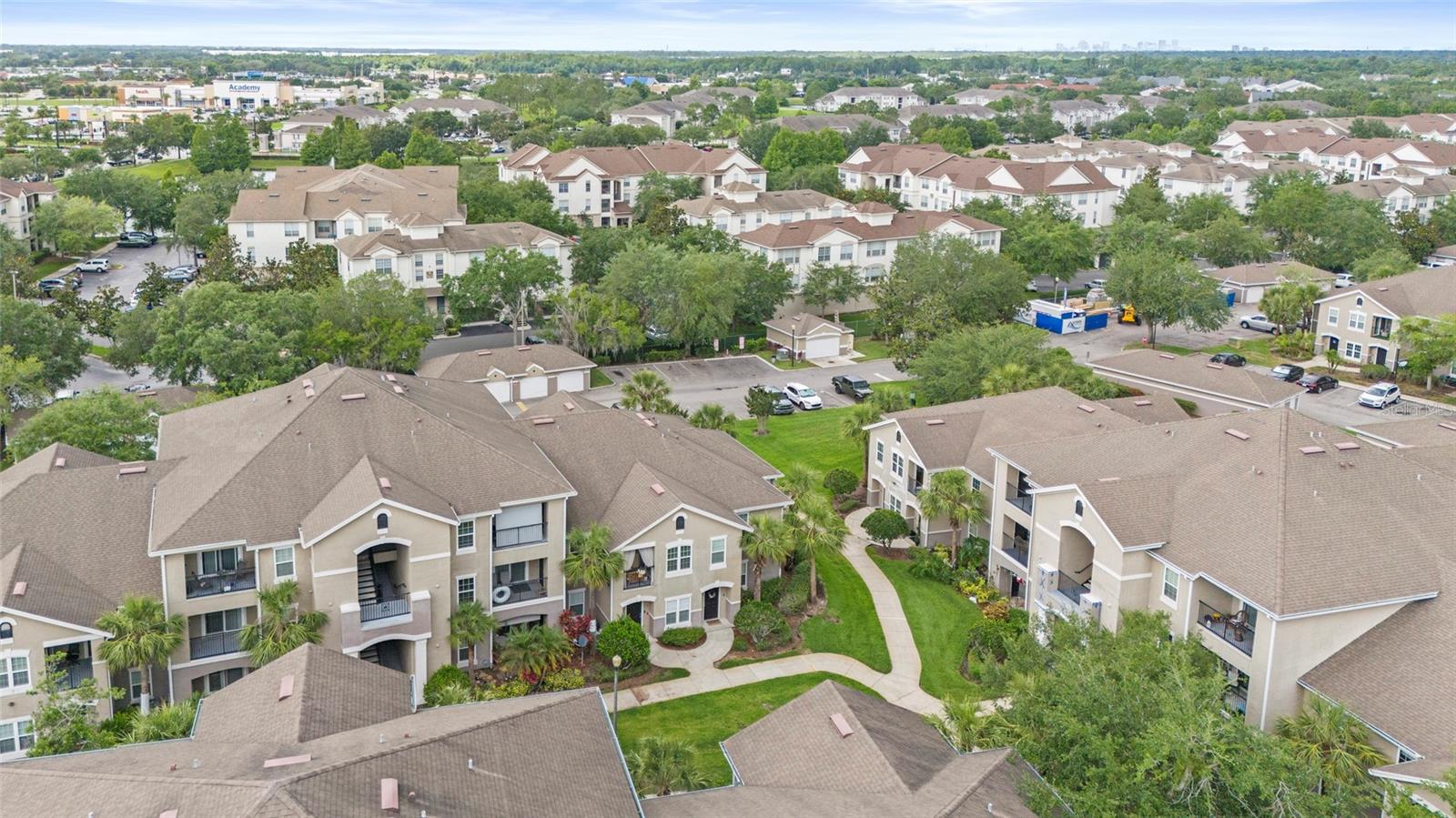 Image 26 of 35 For 6548 Swissco Drive 61