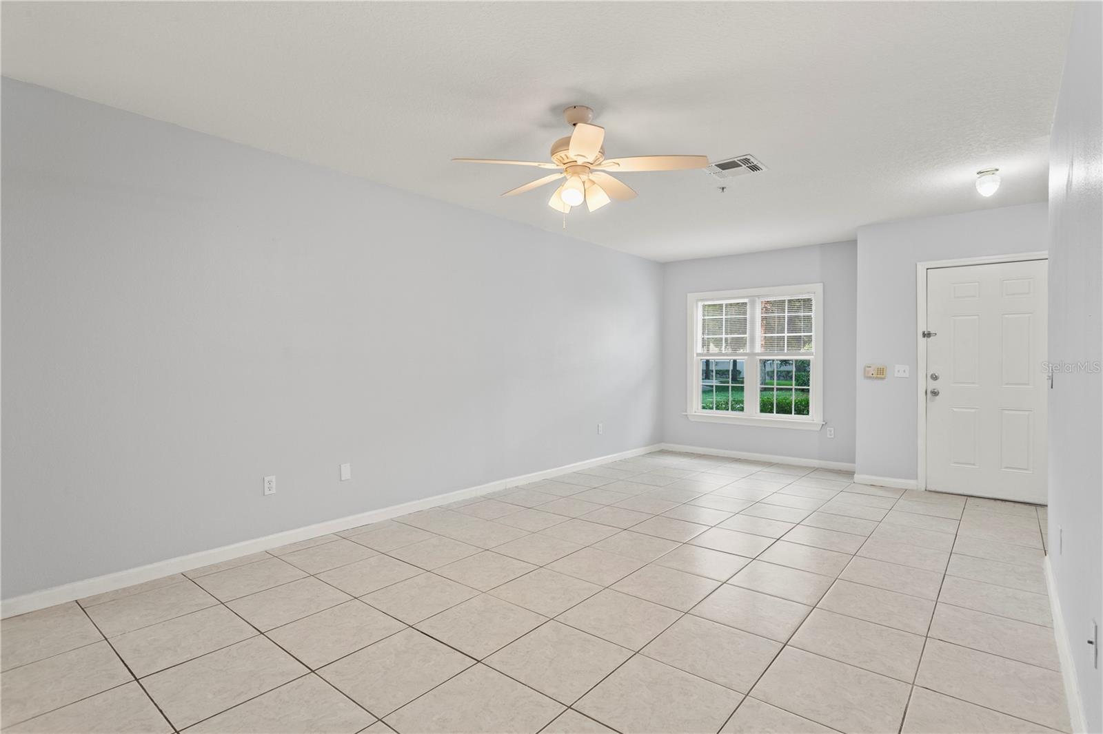 Image 7 of 35 For 6548 Swissco Drive 61