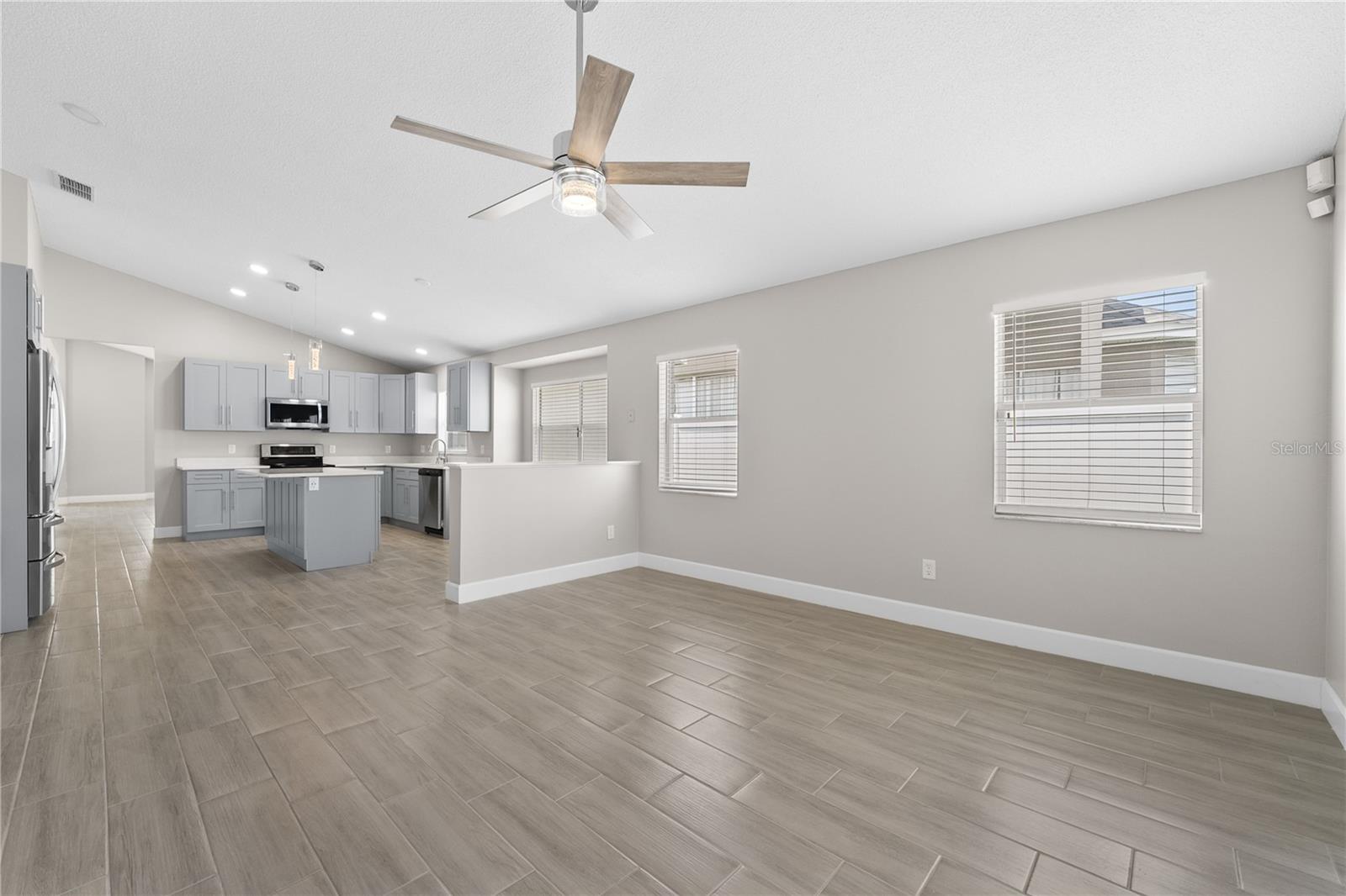 Image 12 of 34 For 12429 Holly Jane Court