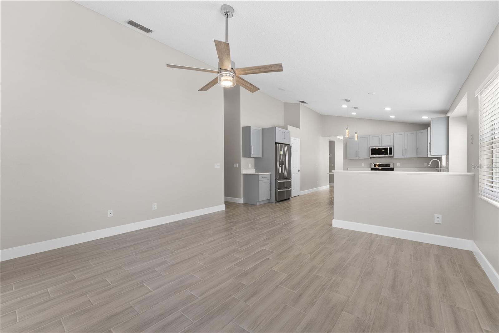 Image 13 of 34 For 12429 Holly Jane Court