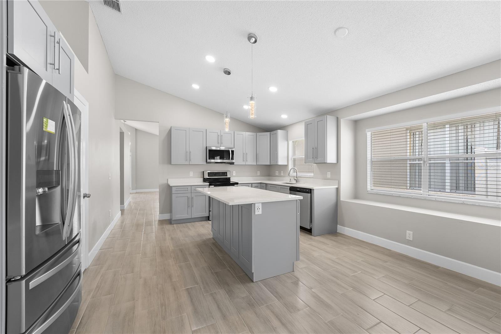 Image 6 of 34 For 12429 Holly Jane Court