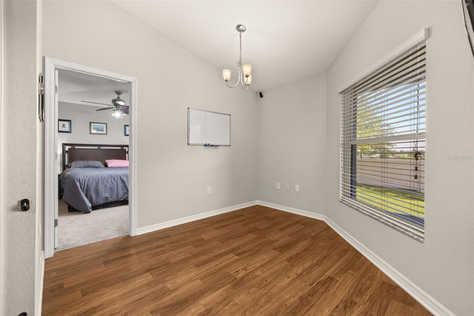 Image 9 of 30 For 501 Pheasant Drive