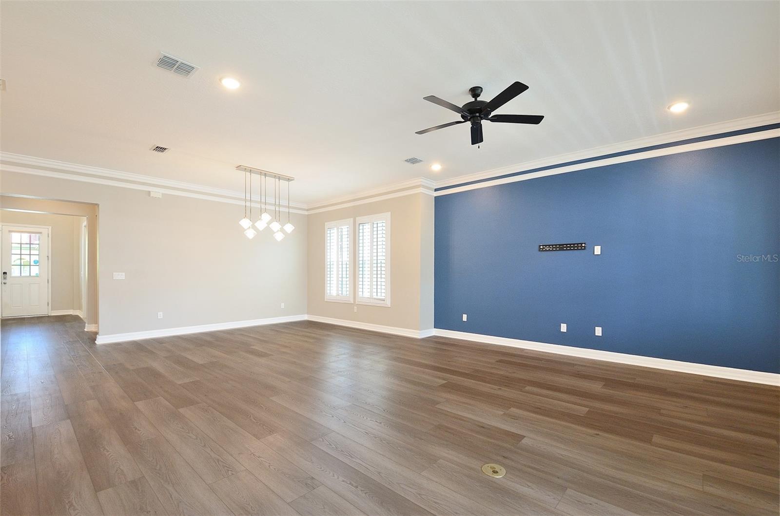 Image 21 of 51 For 1862 Beach Ridge Road