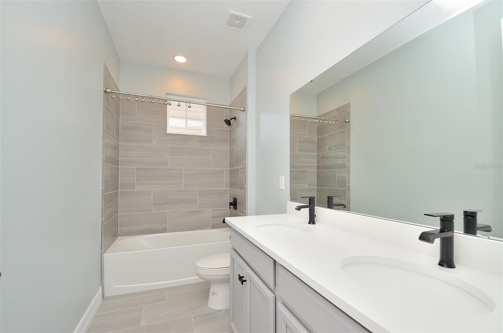 Image 36 of 51 For 1862 Beach Ridge Road
