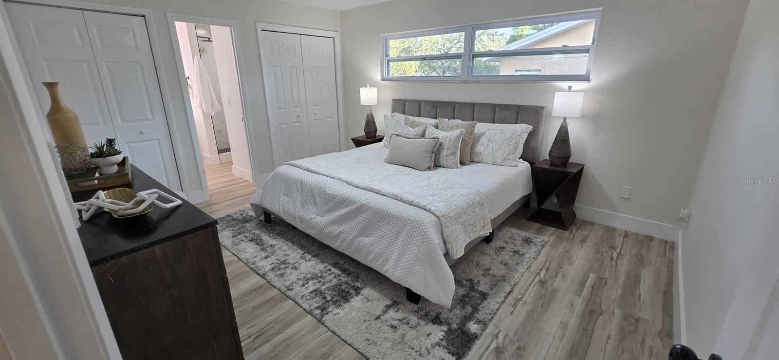 Image 11 of 32 For 2074 Dunsford Drive