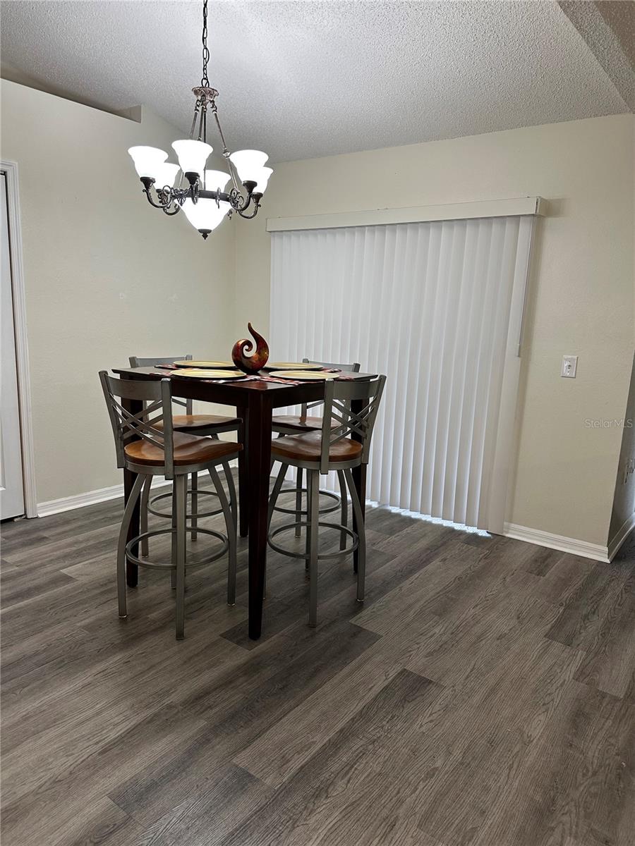 Image 5 of 20 For 304 Alegriano Court