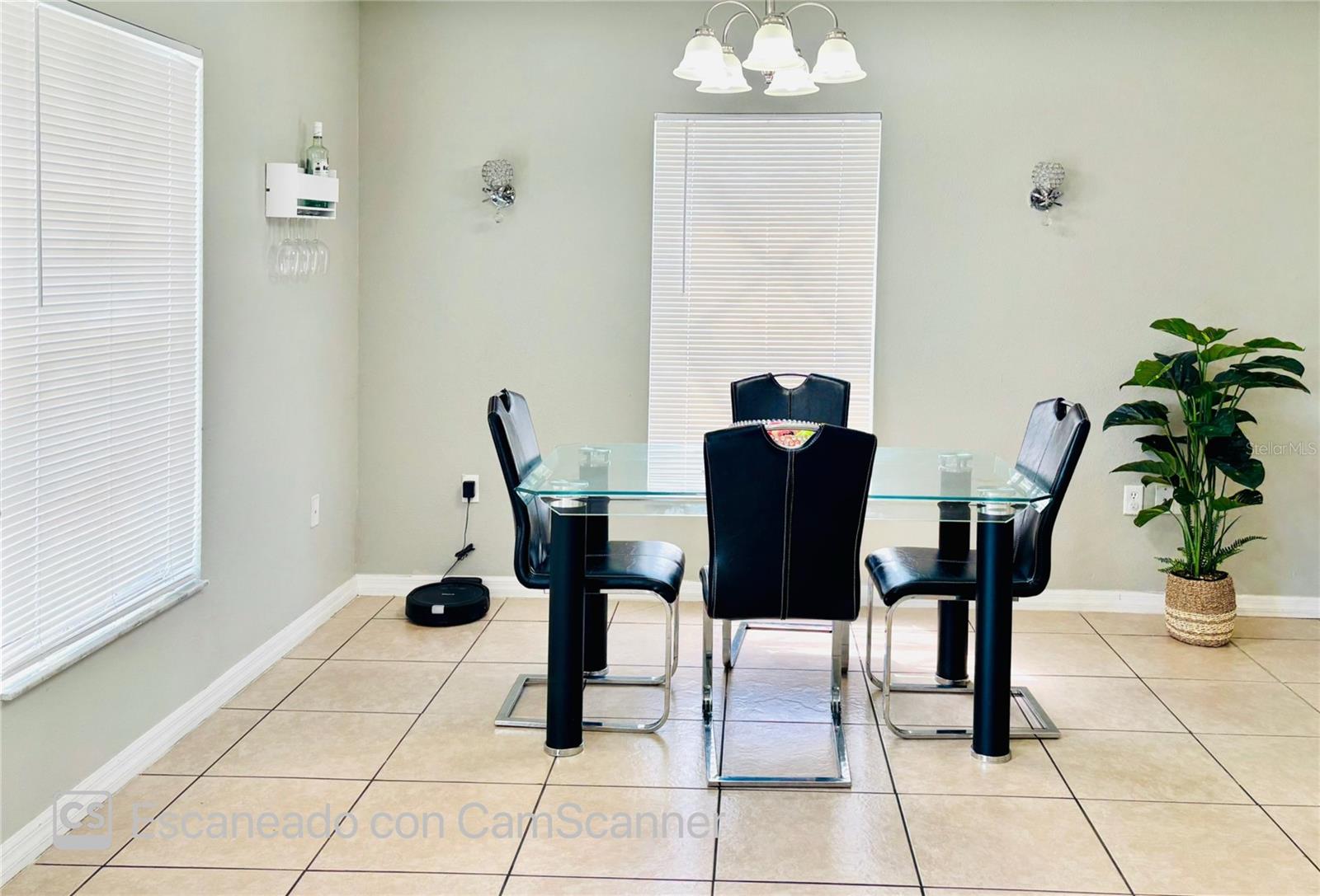 Image 18 of 48 For 467 Martigues Drive