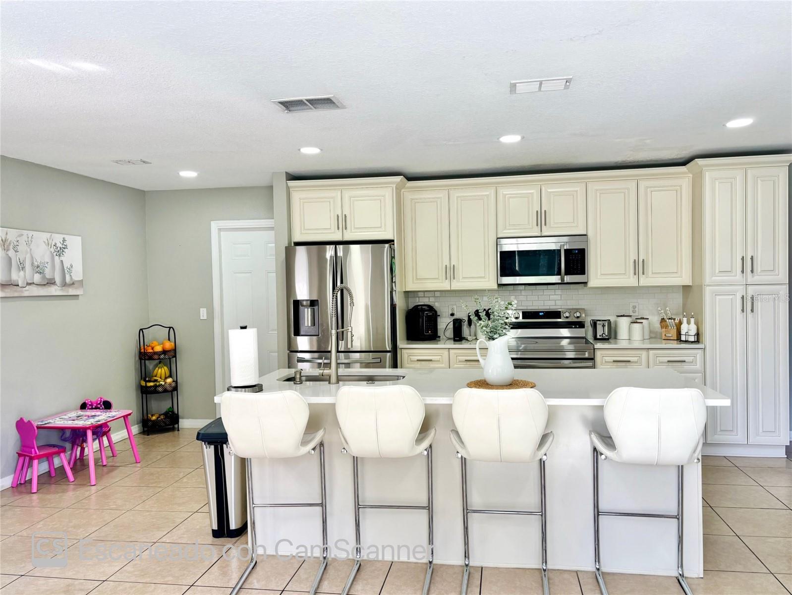 Image 20 of 48 For 467 Martigues Drive