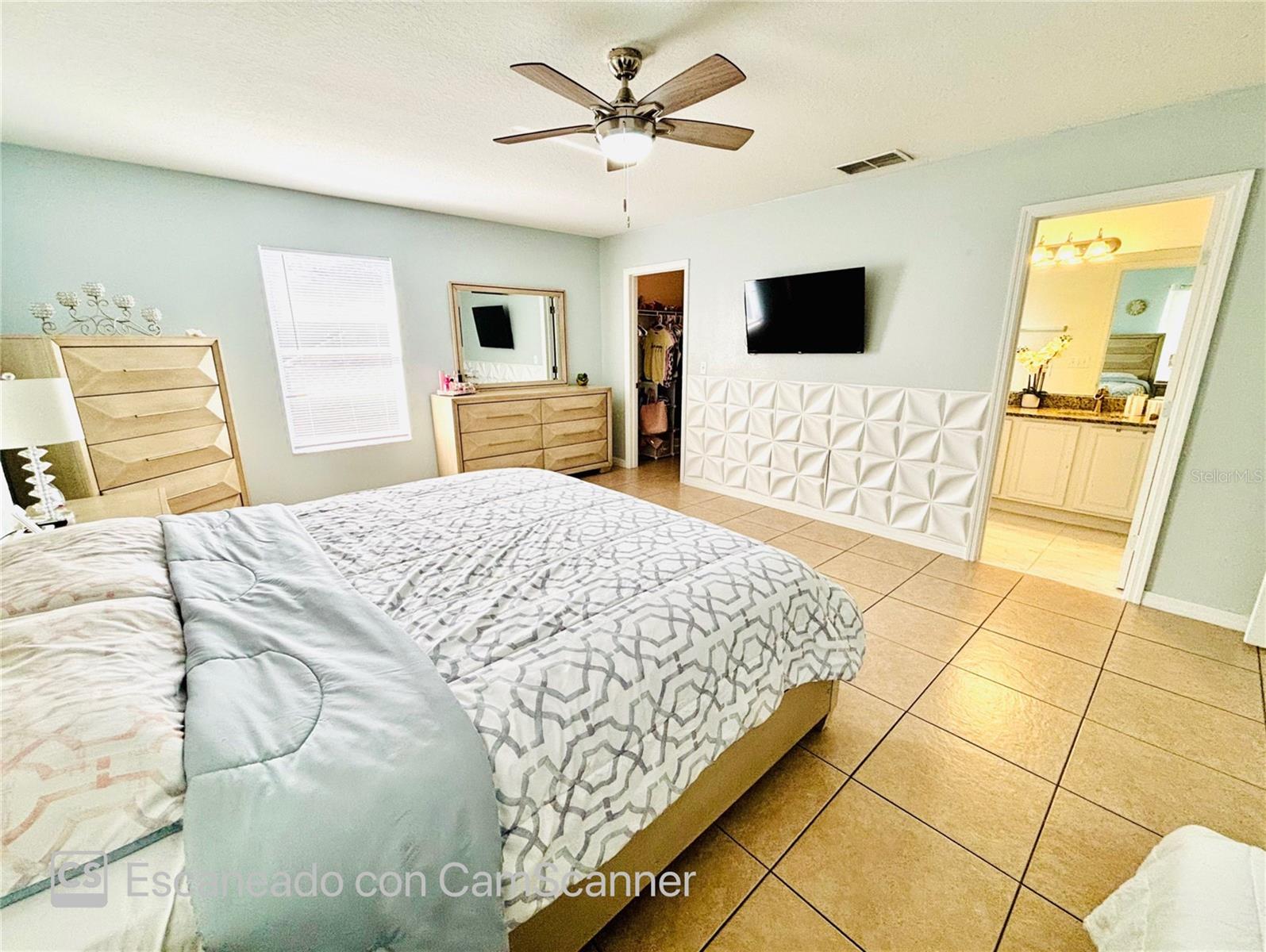 Image 32 of 48 For 467 Martigues Drive