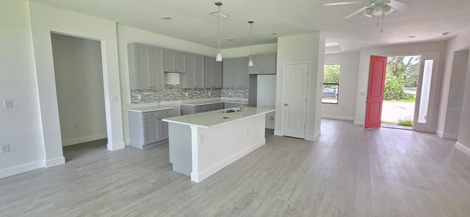 Image 14 of 21 For 1047 Whitehurst Road Sw