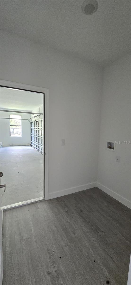 Image 16 of 21 For 1047 Whitehurst Road Sw