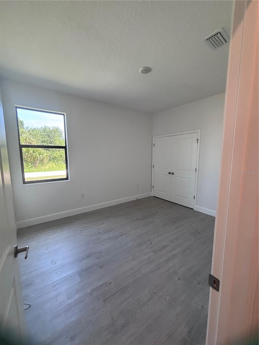 Image 23 of 55 For 1047 Whitehurst Road Sw
