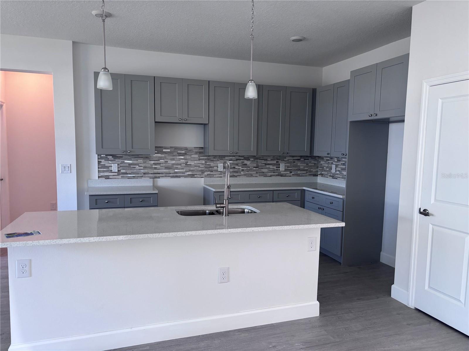 Image 38 of 55 For 1047 Whitehurst Road Sw