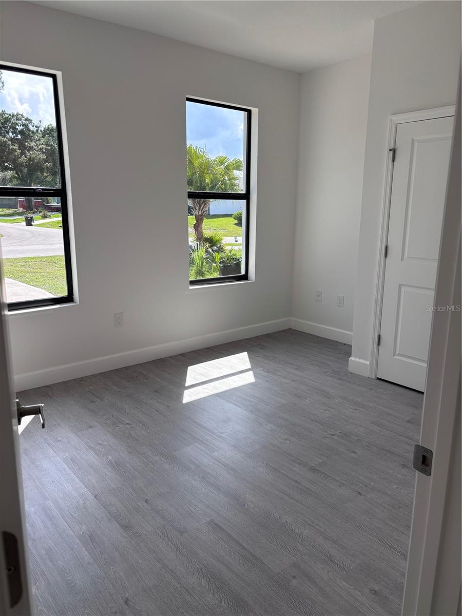Image 40 of 55 For 1047 Whitehurst Road Sw