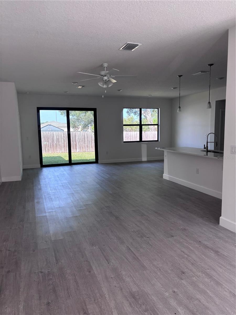 Image 42 of 55 For 1047 Whitehurst Road Sw