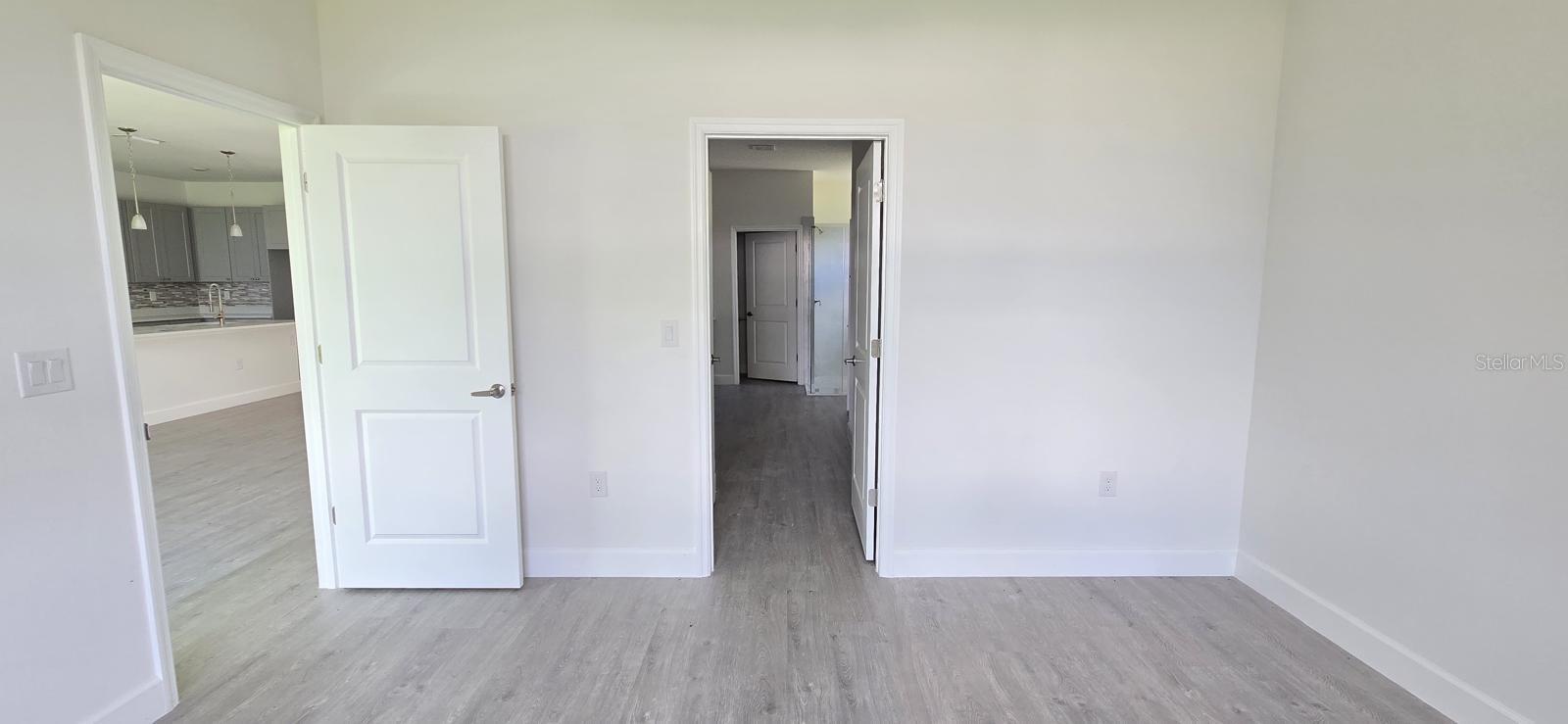 Image 9 of 21 For 1047 Whitehurst Road Sw