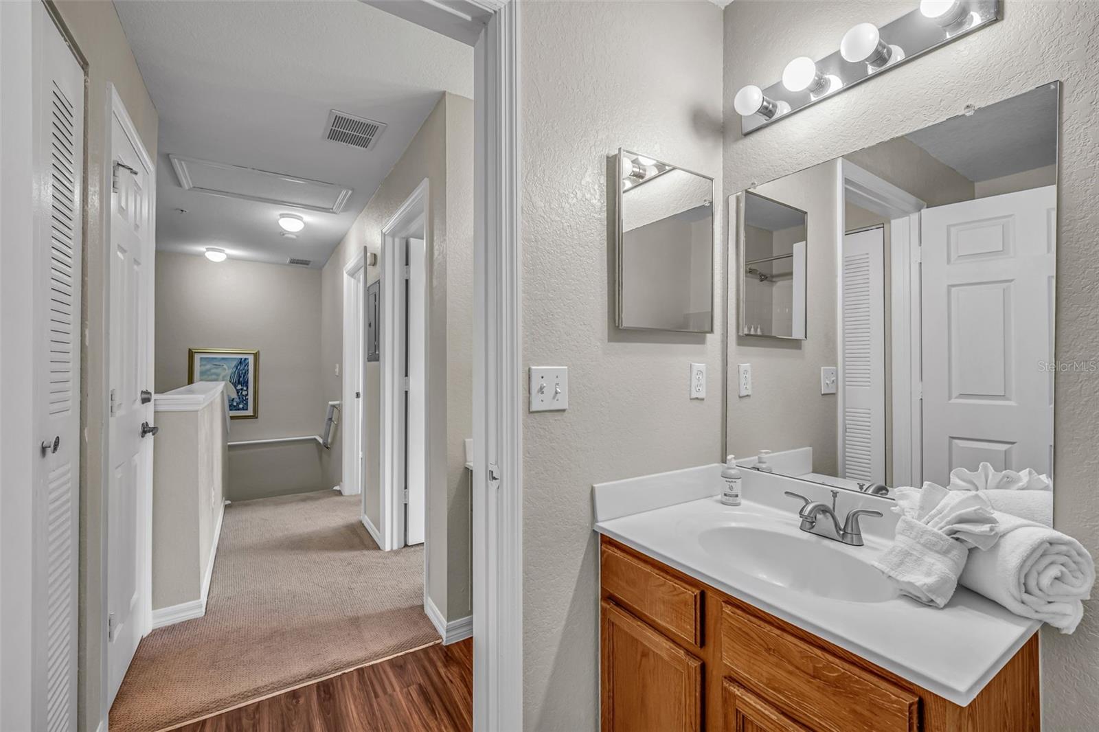 Image 23 of 53 For 2614 Lodi Circle 106