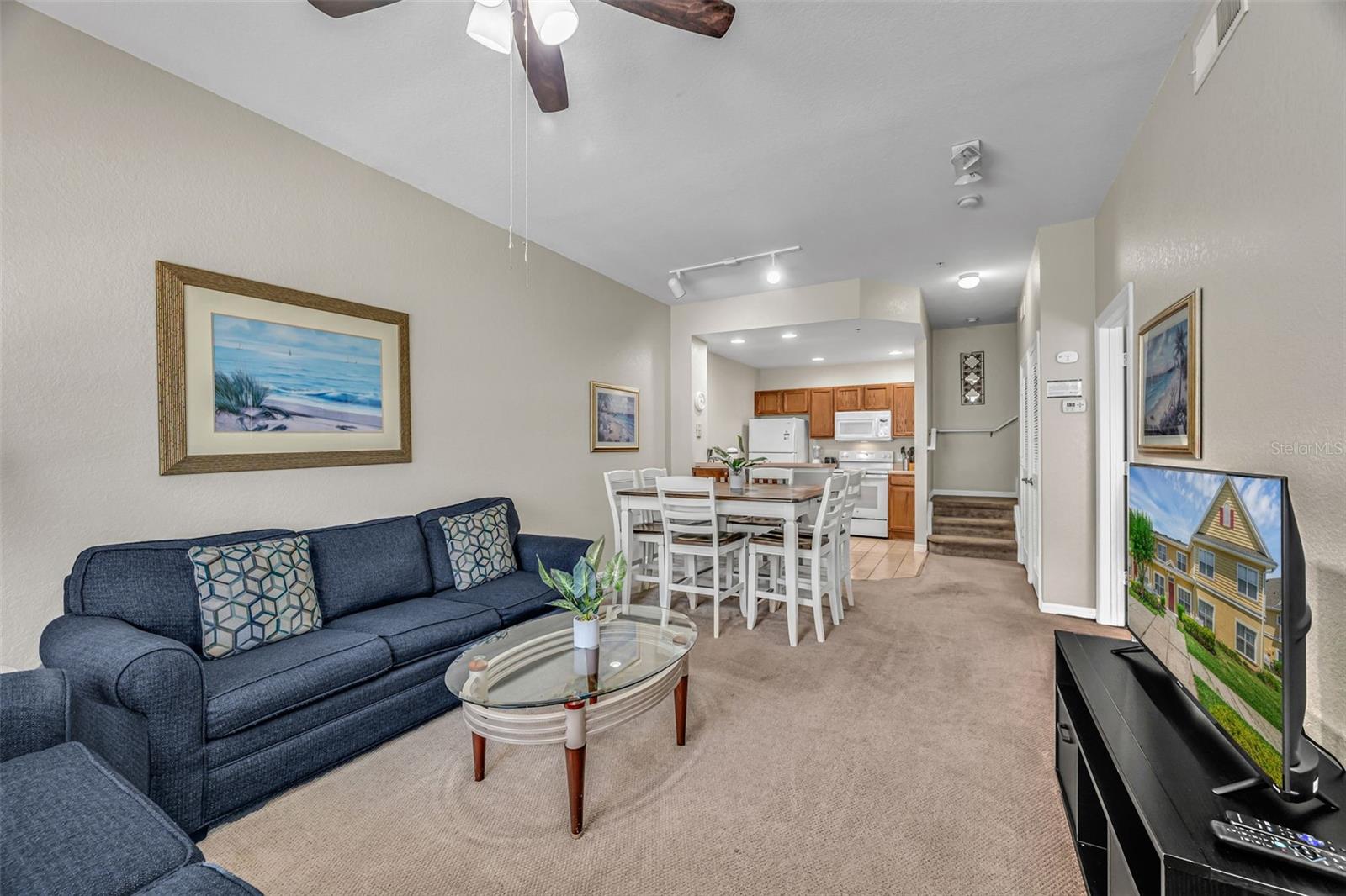 Image 4 of 53 For 2614 Lodi Circle 106