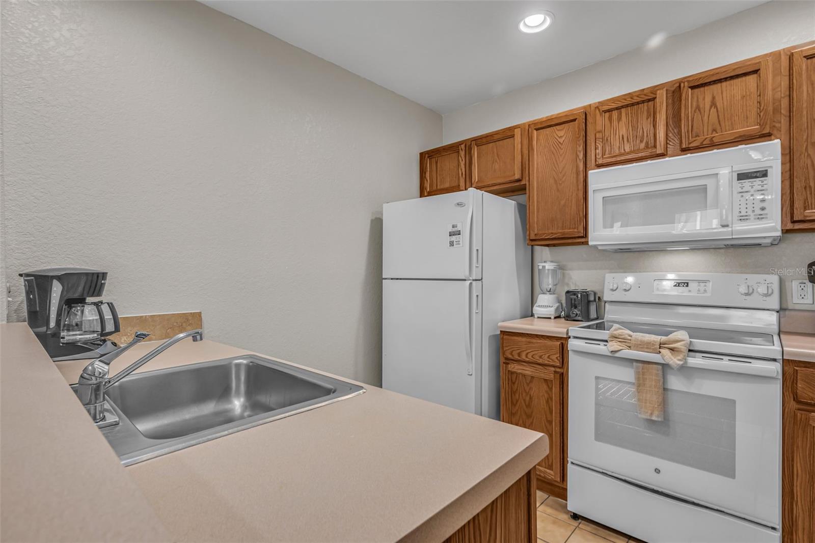 Image 9 of 53 For 2614 Lodi Circle 106